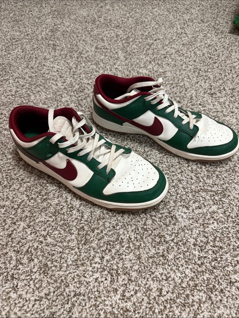Nike classic low